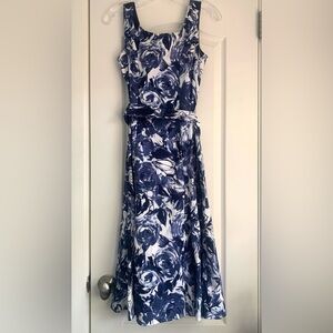 PER UNA ITALY DRESS COTTON FLORAL ROSES BLUE AND WHITE 10 12